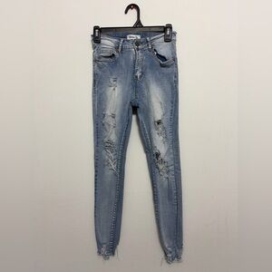 Between Us Women’s Distressed Skinny Jeans Size 3 Light Wash(A325)